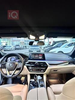 بی ئێم دەبڵیو سیریەس 5